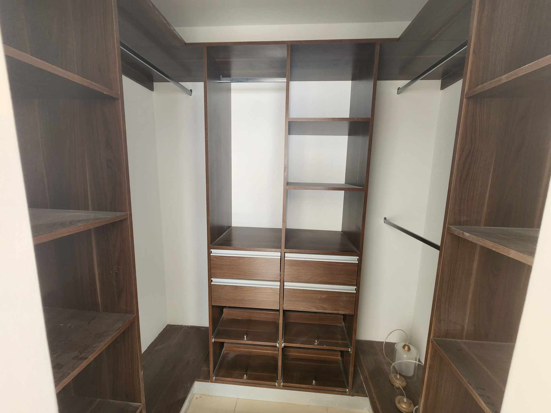 Casa en Entre 6to y 7mo anillo Oeste en Santa Cruz de la Sierra 3 dormitorios 2 baños 2 parqueos Foto 6