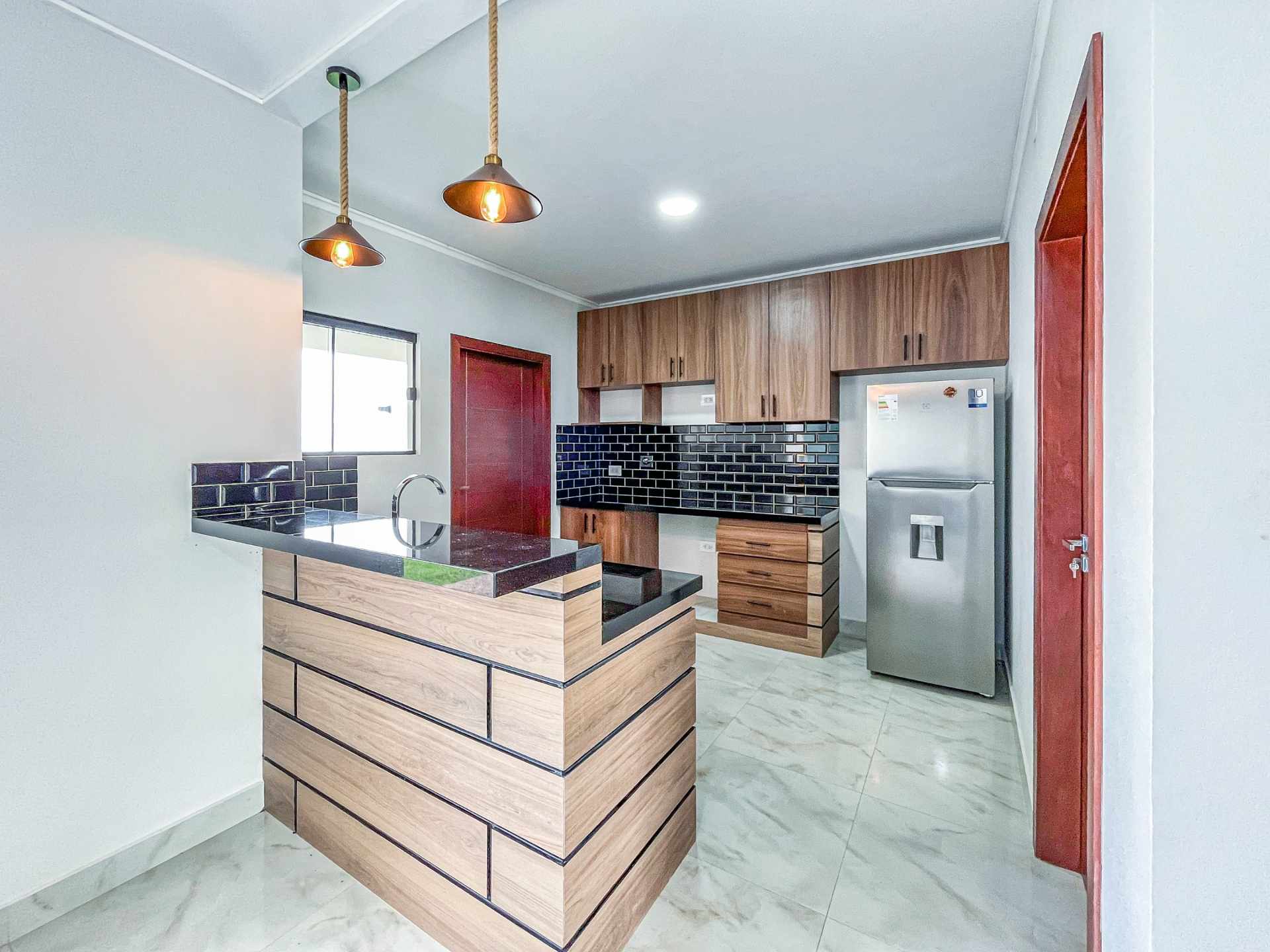 Casa en Entre 6to y 7mo anillo Norte en Santa Cruz de la Sierra 3 dormitorios 4 baños 2 parqueos Foto 3