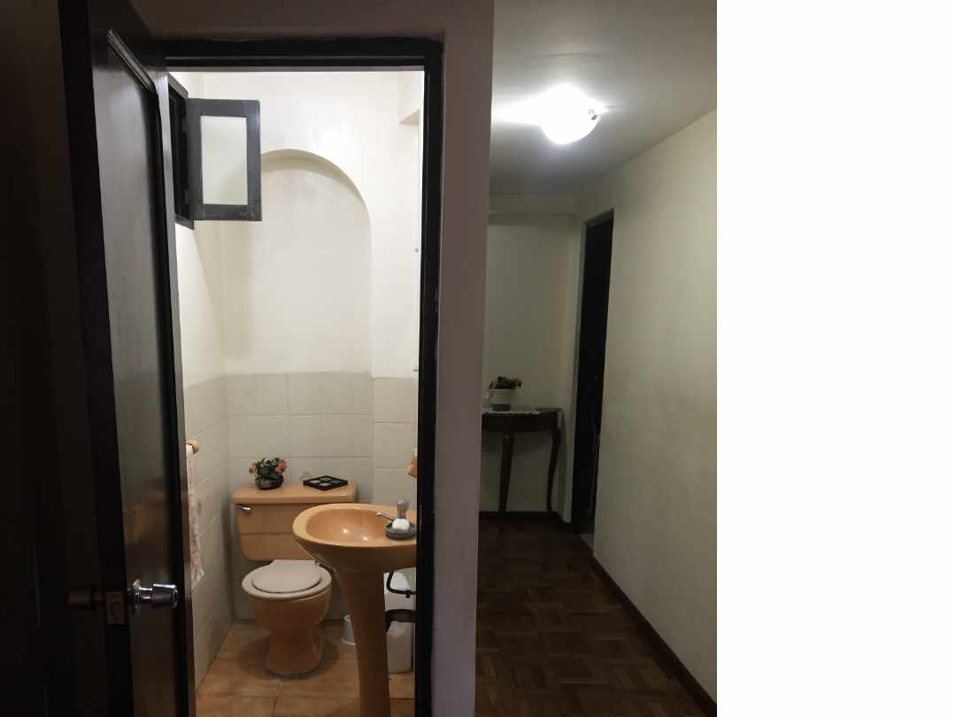 Departamento en Los Pinos en La Paz 3 dormitorios 3 baños 1 parqueos Foto 7