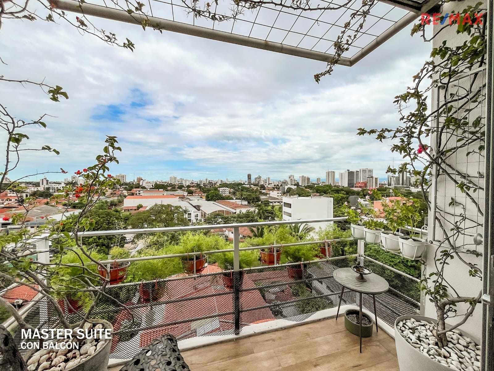 Departamento en VentaCONDOMINIO MACORORÓ IV 3 dormitorios 4 baños 1 parqueos Foto 22