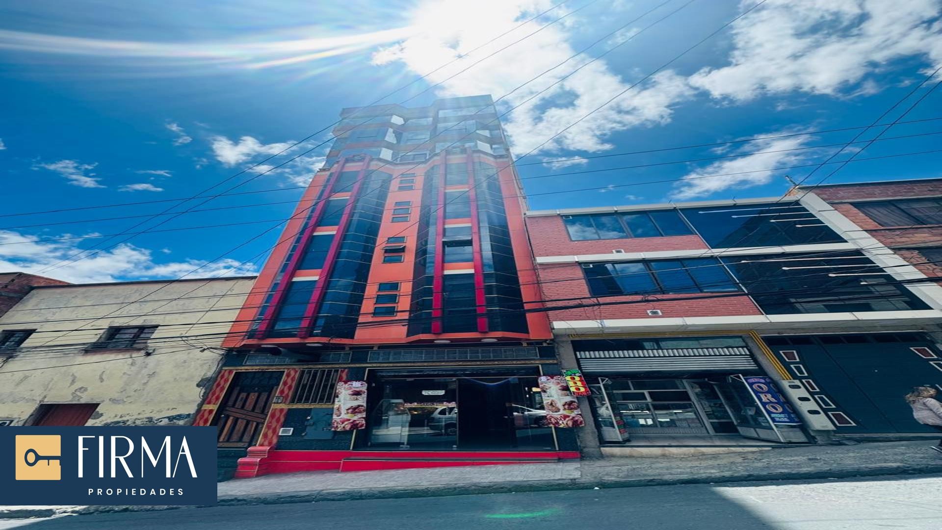 Edificio en VentaAV. BUENOS AIRES 10 dormitorios 12 baños  Foto 3