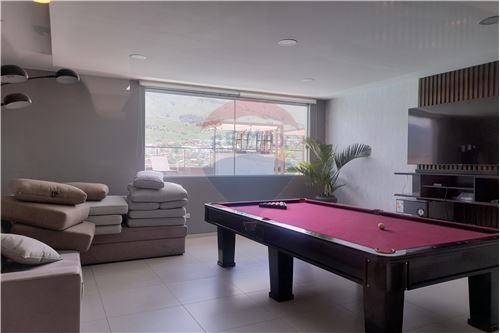 Departamento en Aranjuez en Cochabamba 3 dormitorios 4 baños 1 parqueos Foto 5