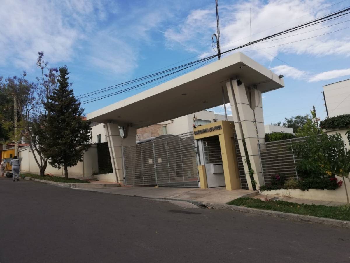 Casa Calle Jacinto Anaya Foto 2