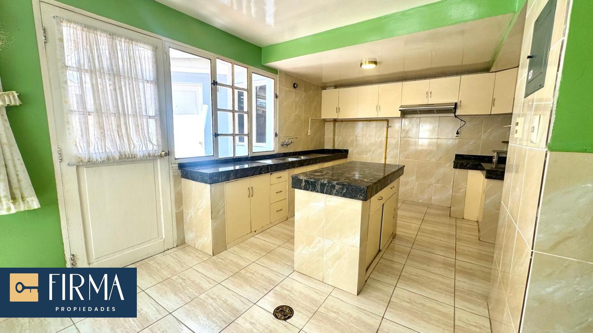 Casa en AlquilerCASA EN ALQUILER, MESETA DE ACHUMANI 4 dormitorios 4 baños 3 parqueos Foto 19