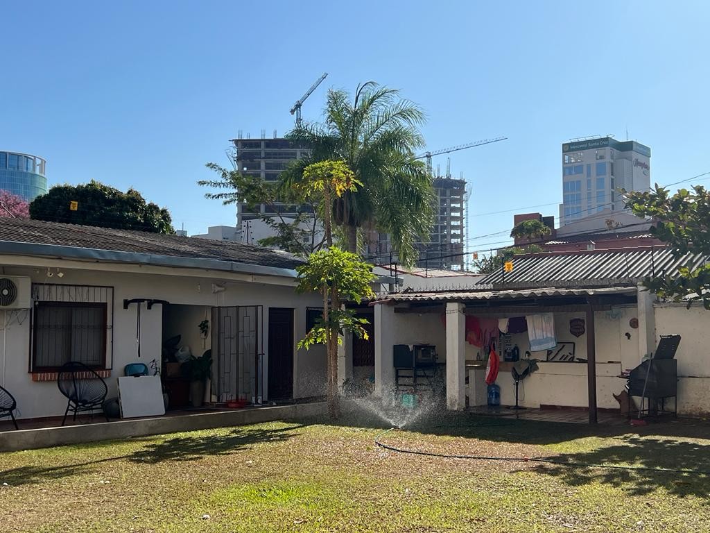 Terreno en Alquiler Equipetrol, calle Los Claveles Foto 3