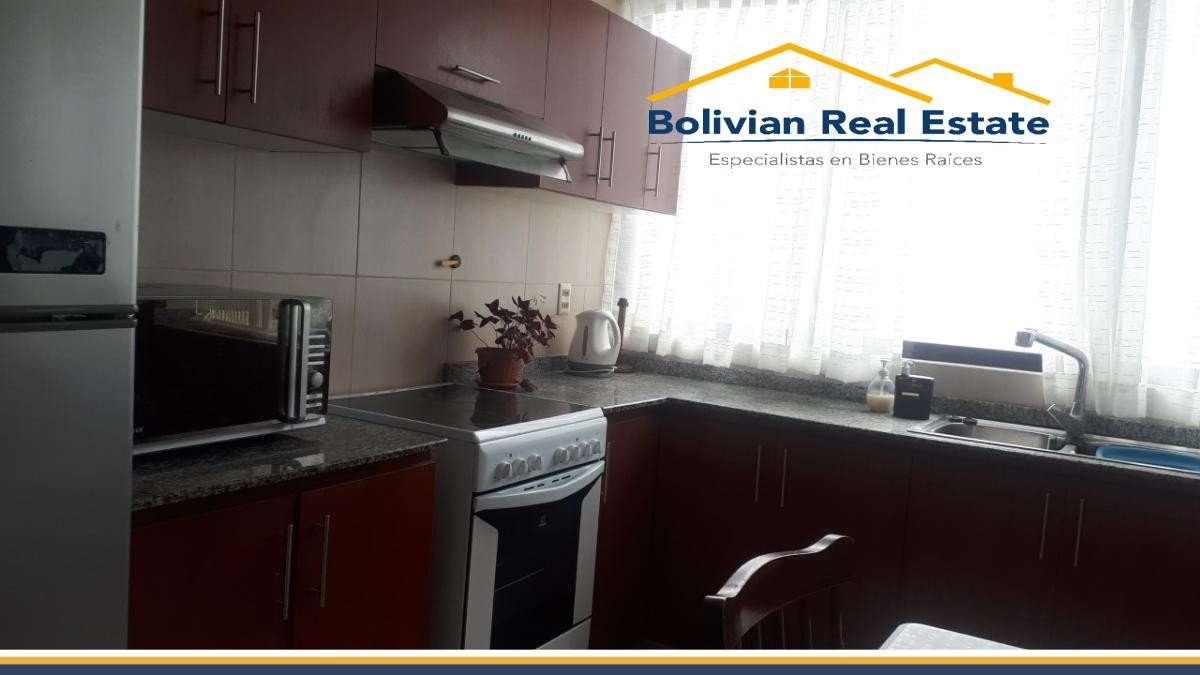 Departamento en AlquilerDEPARTAMENTO AMOBLADO EN ALQUILER - CALACOTO 3 dormitorios 3 baños 1 parqueos Foto 3