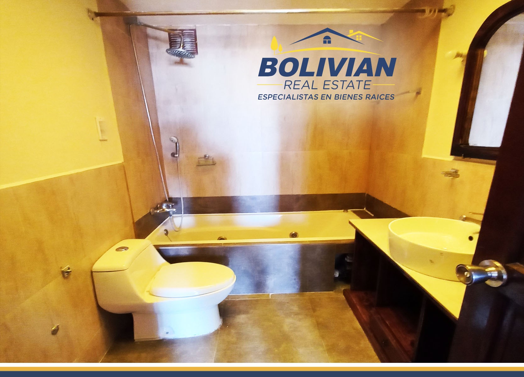 Departamento en Venta AV. ARCE SOPOCACHI,  DEPARTAMENTO REMODELADO EN VENTA  Foto 11