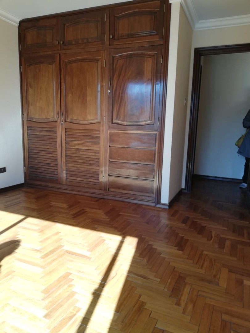 Departamento en Sopocachi en La Paz 2 dormitorios 3 baños 1 parqueos Foto 5