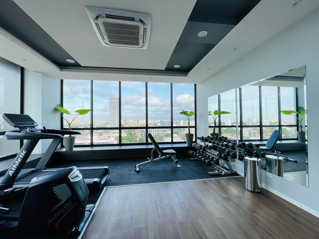 En Alquiler a $us 650 Foto 4