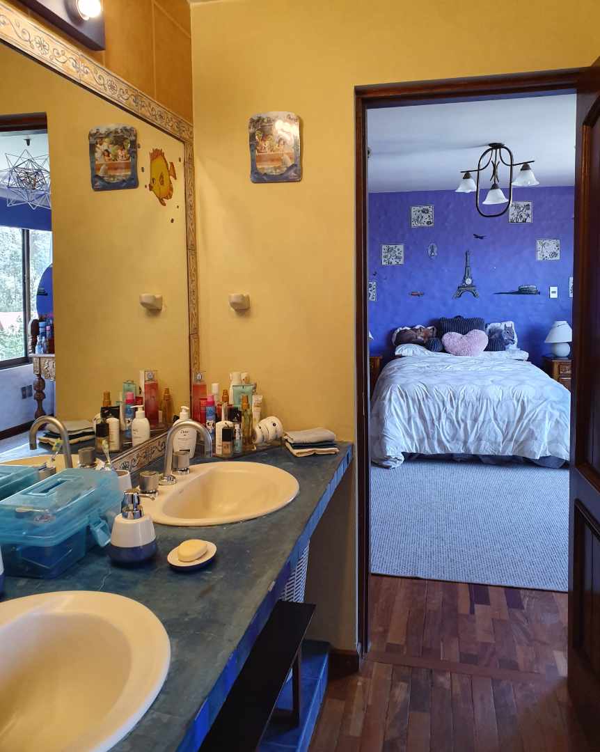 Casa en VentaAchumani 4 dormitorios 6 baños 2 parqueos Foto 12