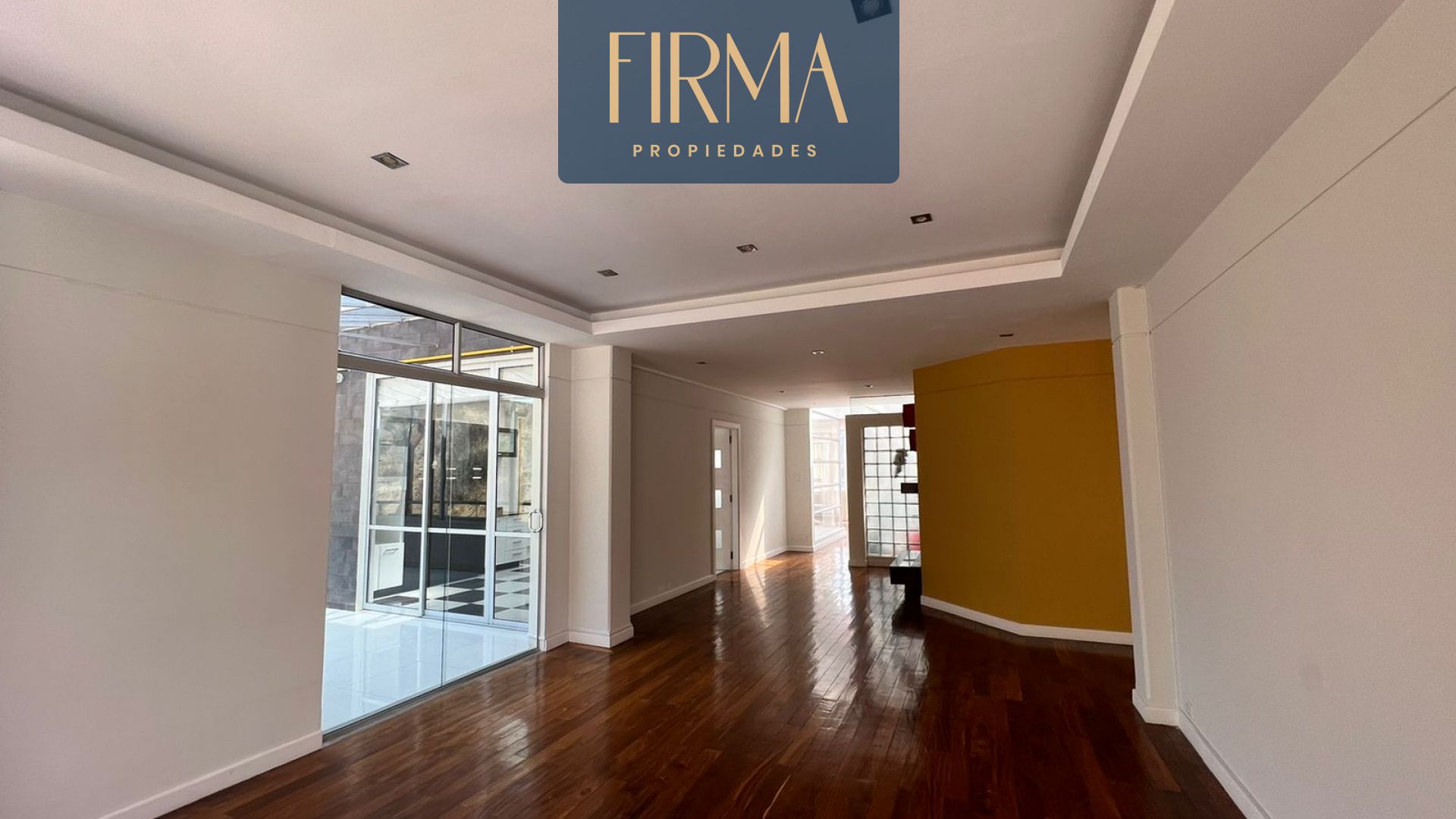 Departamento en Achumani en La Paz 3 dormitorios 5 baños 3 parqueos Foto 19