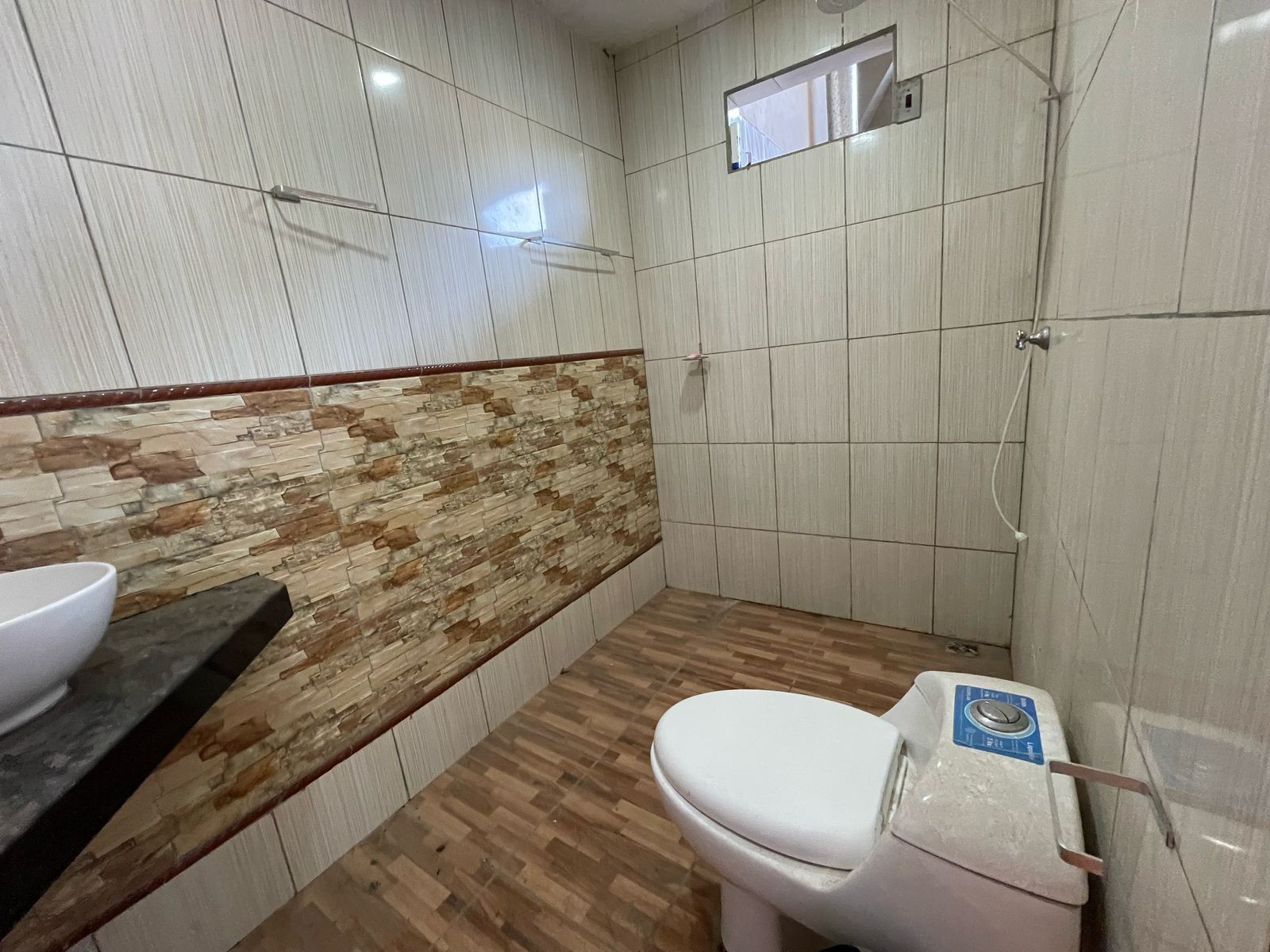 Casa en VentaCotoca, zona Sur, Av Las Palmeras entre 1er y 2do anillo Foto 10