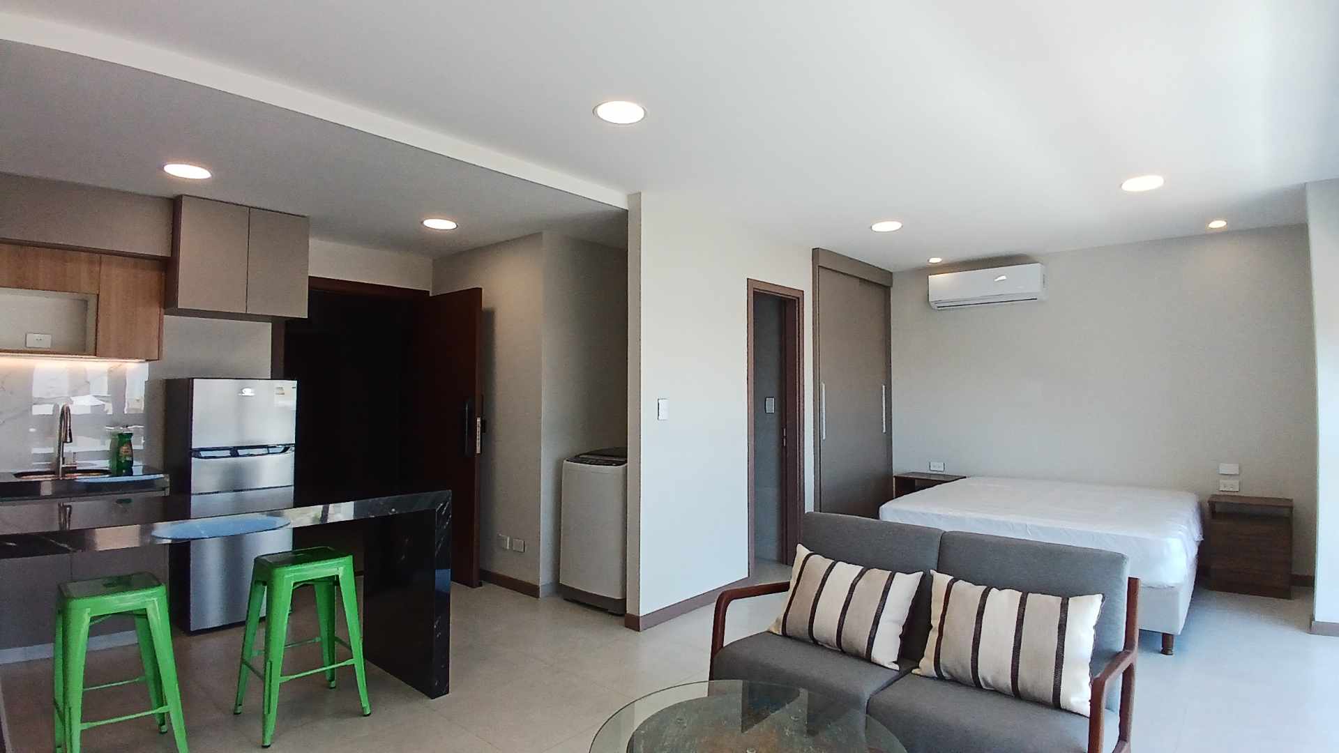 Departamento Barrio Equipetrol - CONDOMINIO KLUG Foto 4