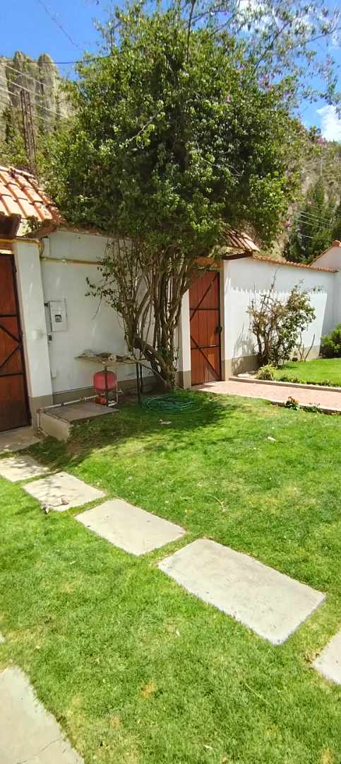 Casa en AlquilerACHUMANI Foto 2
