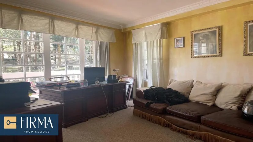 Casa en VentaAranjuez, sector los Geranios 5 dormitorios 6 baños 2 parqueos Foto 2