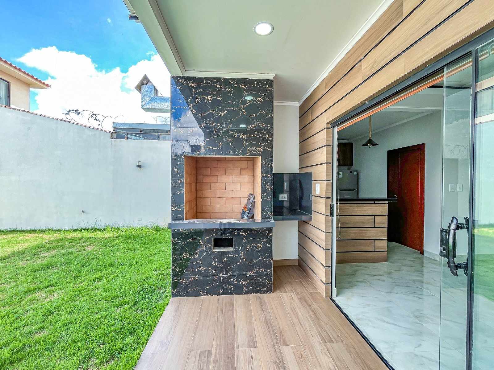 Casa en Entre 6to y 7mo anillo Norte en Santa Cruz de la Sierra 3 dormitorios 4 baños 2 parqueos Foto 12