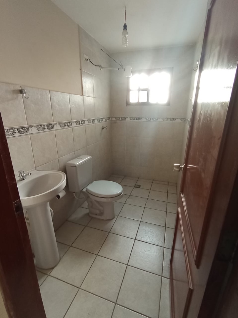 En Alquiler a Bs 3,750 Foto 7