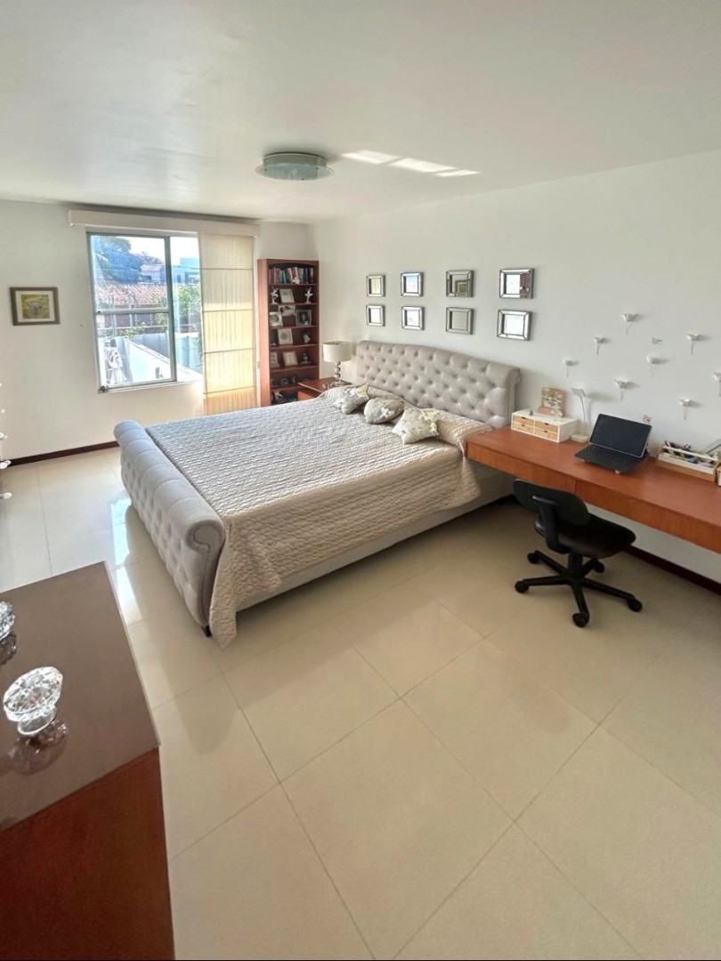 Casa Zona Norte
Condominio Villa Toscana Foto 16