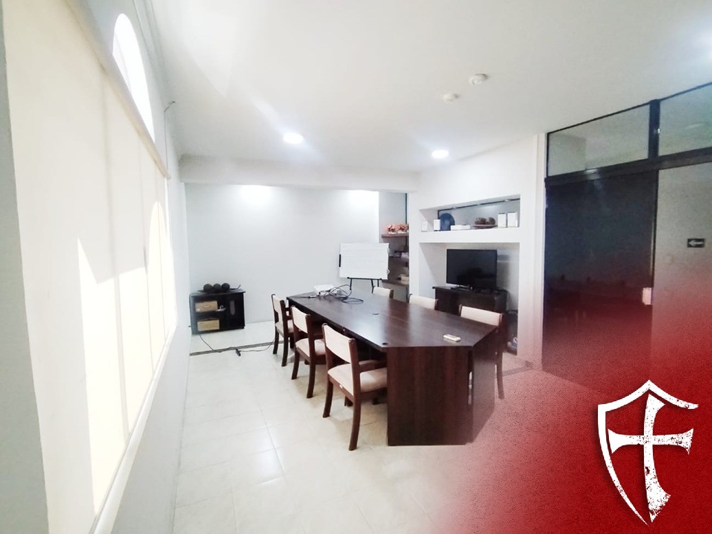 Casa en AlquilerAv Noel kempff mercado 3er anillo interno  Foto 7