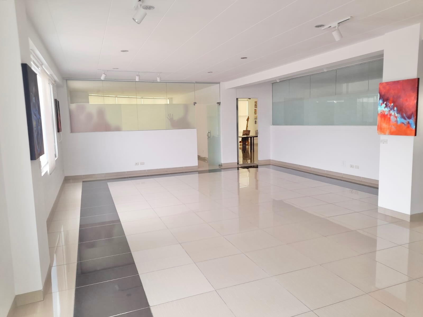 En Alquiler a $us 800 Foto 3