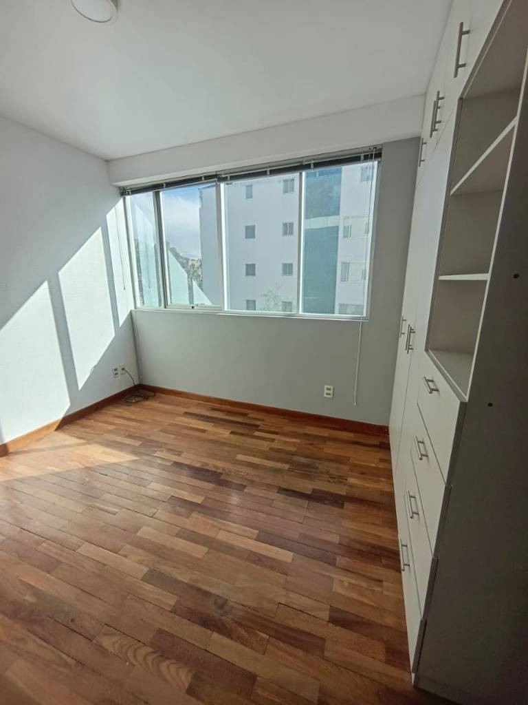 En Alquiler a Bs 4,000 Foto 4