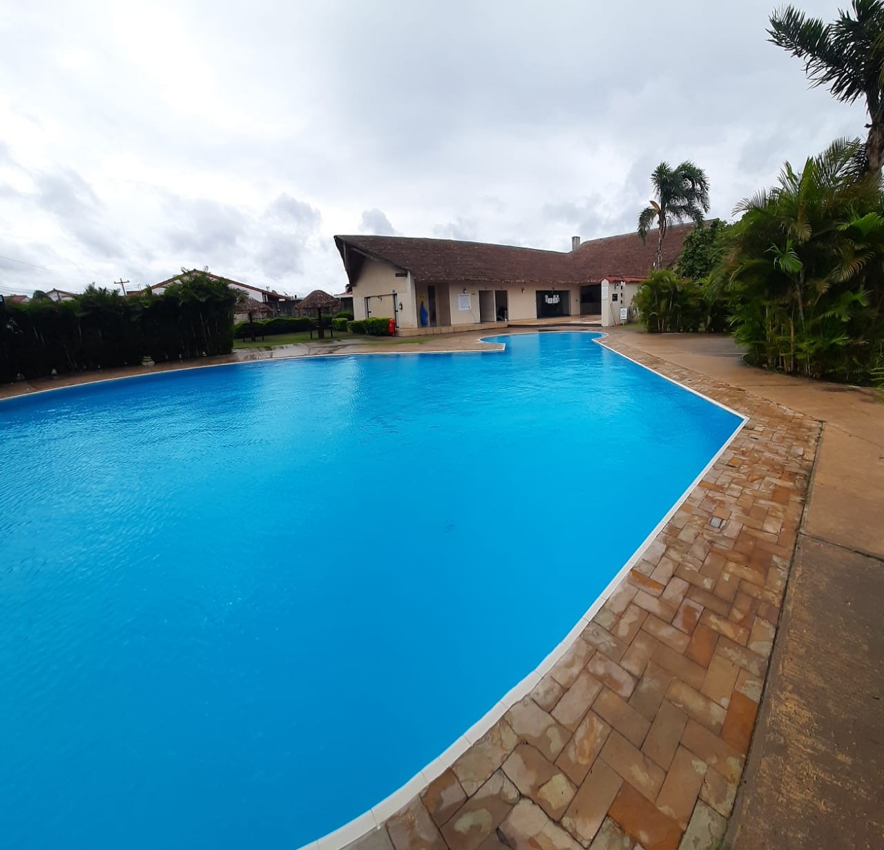 Casa en VentaZona norte 8vo anillo Foto 2