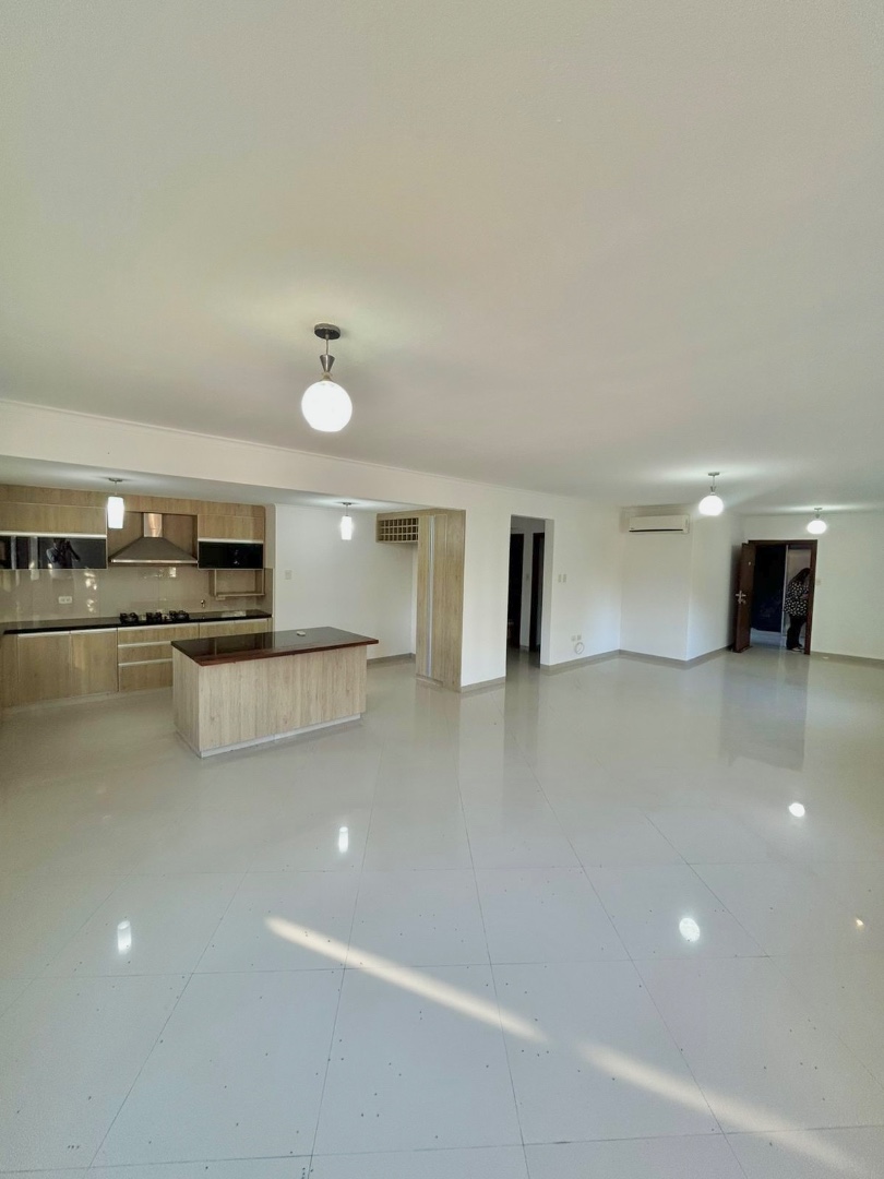 Departamento A solo 2 minutos del puente del Urubo Mario Foianini Foto 1