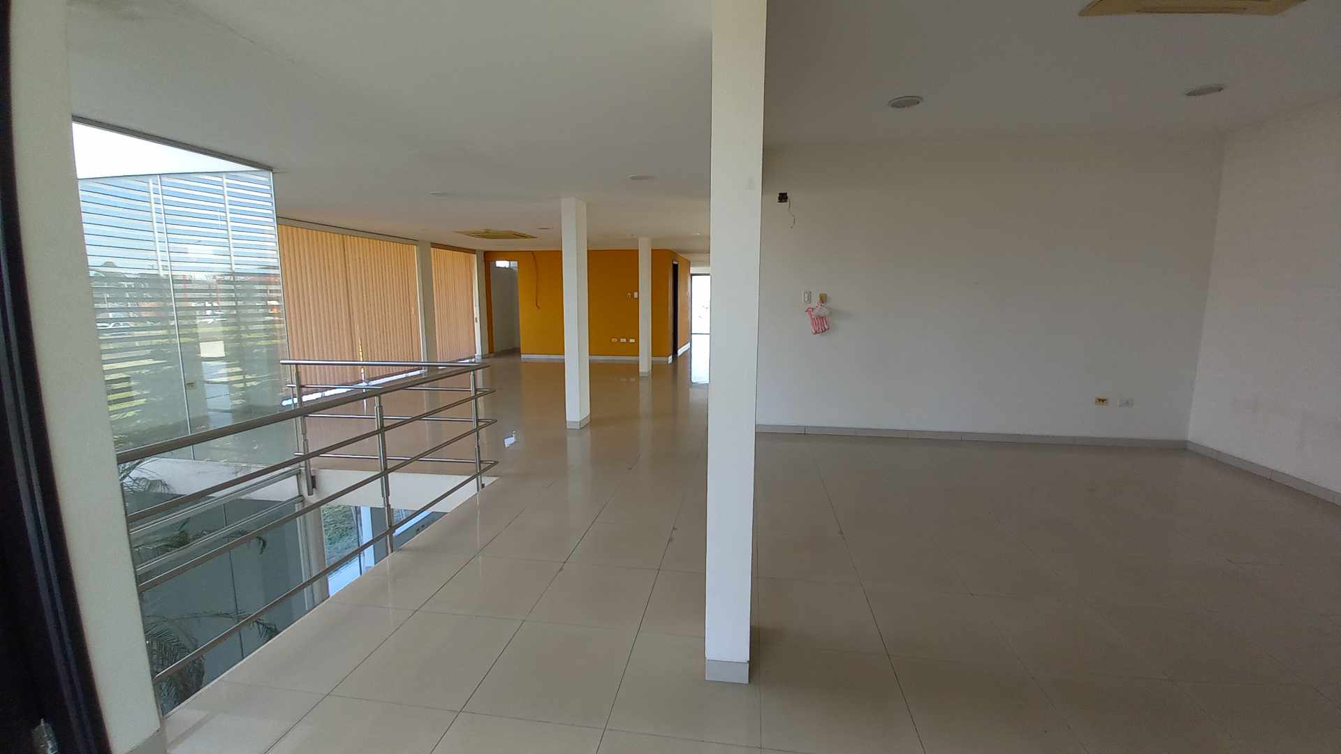 En Alquiler a $us 3,500 Foto 12