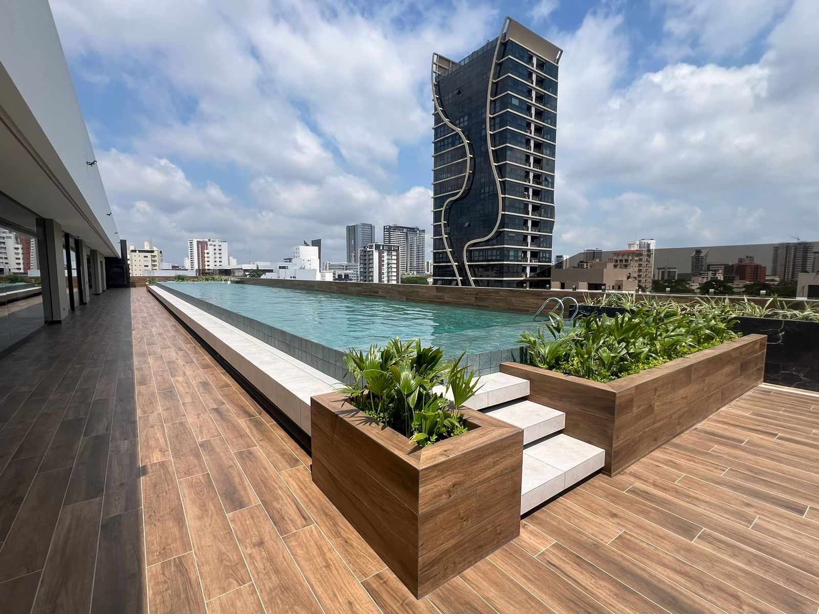 Departamento en AlquilerBARRIO EQUIPETROL 8 ESTE 1 dormitorios 1 baños  Foto 9