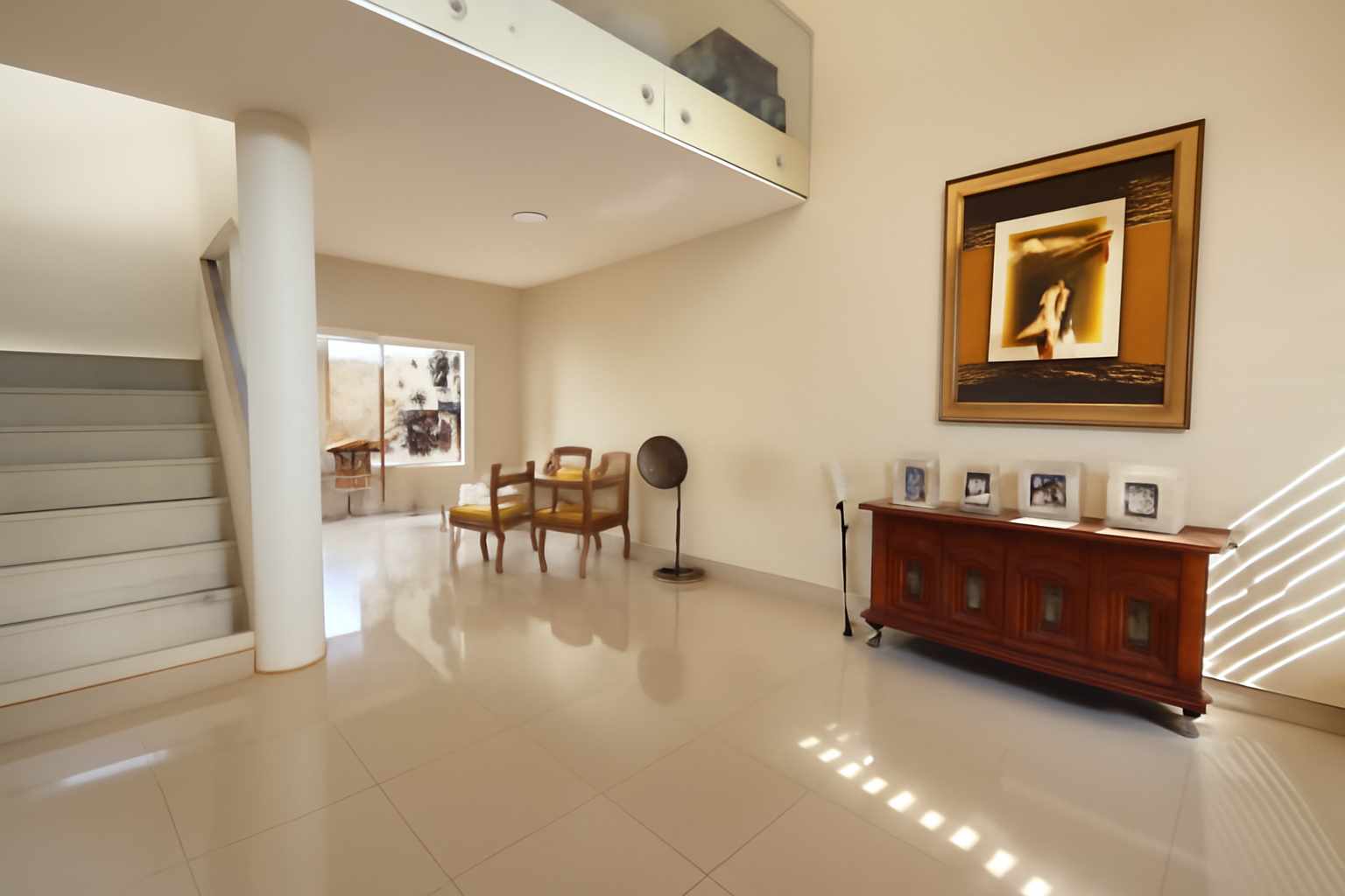 Casa en VentaAV. BANZER Y KM 8.5 JUNTO AL COLEGIO CAMBRIDGE CONDOMINIO VALLE NORTE Foto 3