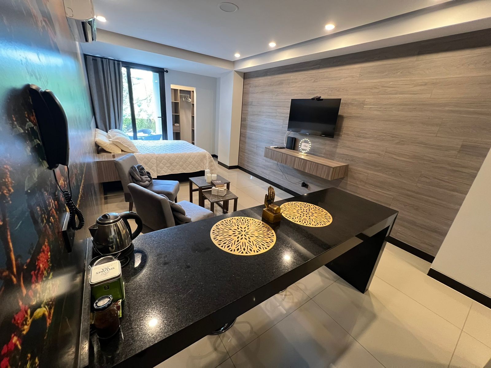 Departamento en Equipetrol en Santa Cruz de la Sierra 1 dormitorios 1 baños  Foto 17