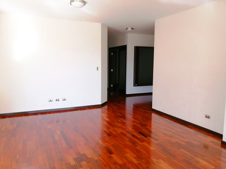 Departamento Alado de Paseo Aranjuez! Av. América esq. A. M. Torrico Foto 8