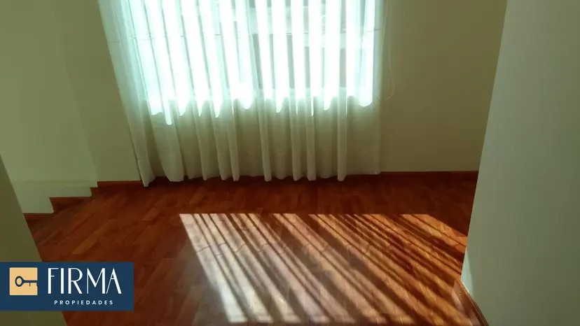 Casa en AlquilerUrbanización Los Rosales Zona de Achumani  Foto 10