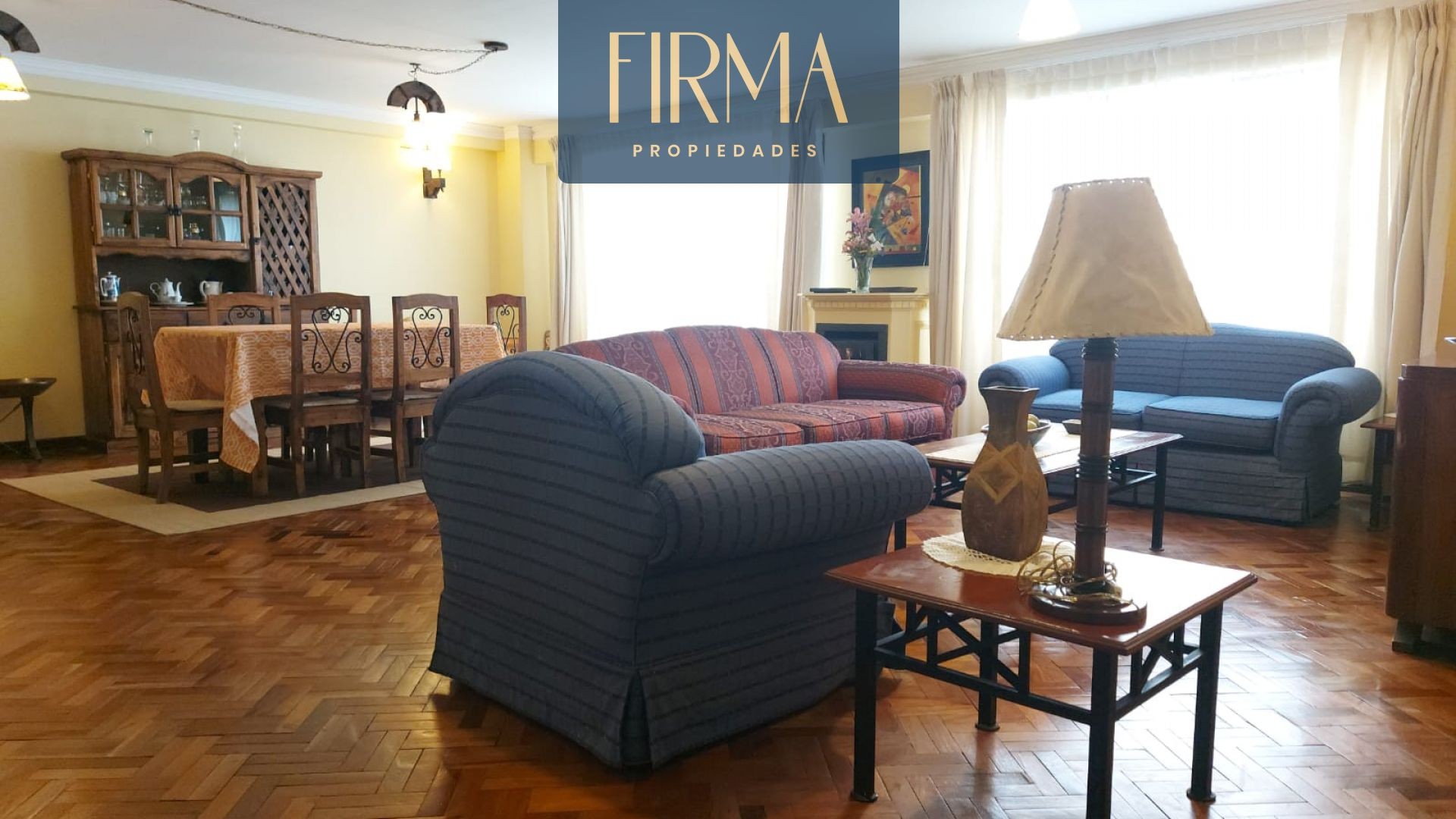 Departamento en Cota Cota en La Paz 4 dormitorios 3 baños 1 parqueos Foto 1