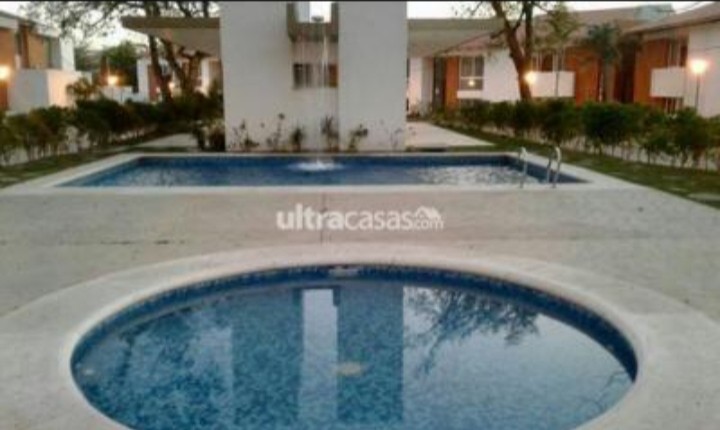 Casa en Venta4to Anillo Zona Norte, Radial 27. Foto 2