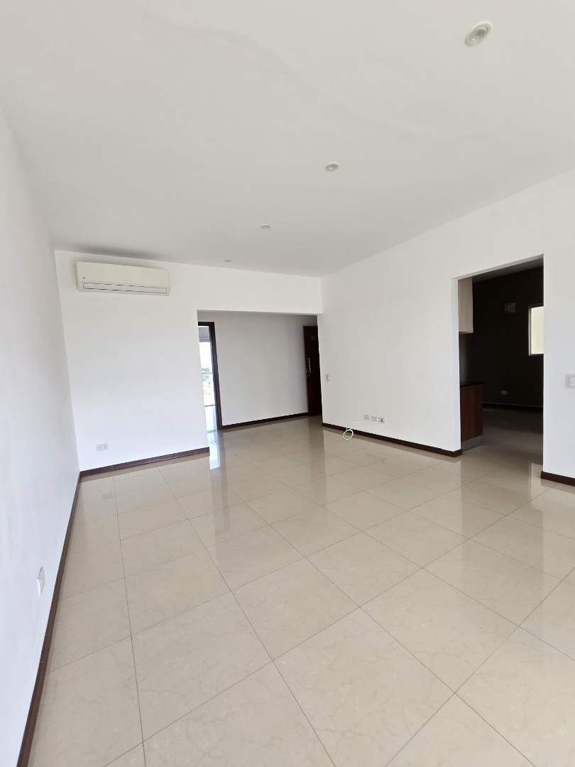 Departamento en AlquilerRadial 26 entre  5 y 6to anillo Foto 6