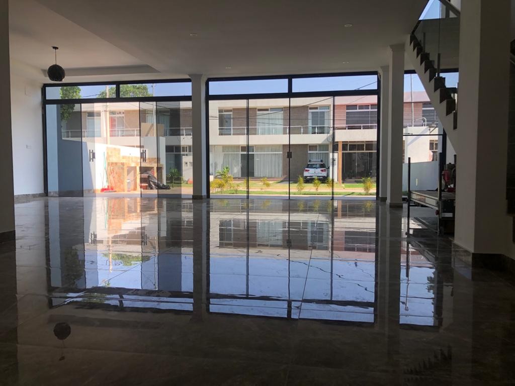 Casa en VentaCondomonio Valle Norte 2 Av. Banzer 8vo anillo 4 dormitorios 3 baños 2 parqueos Foto 24