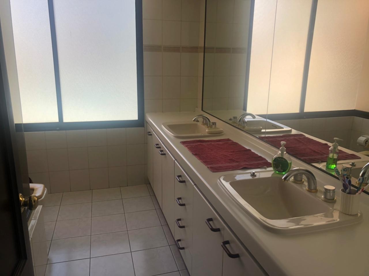 Departamento en Calacoto en La Paz 3 dormitorios 4 baños 1 parqueos Foto 4