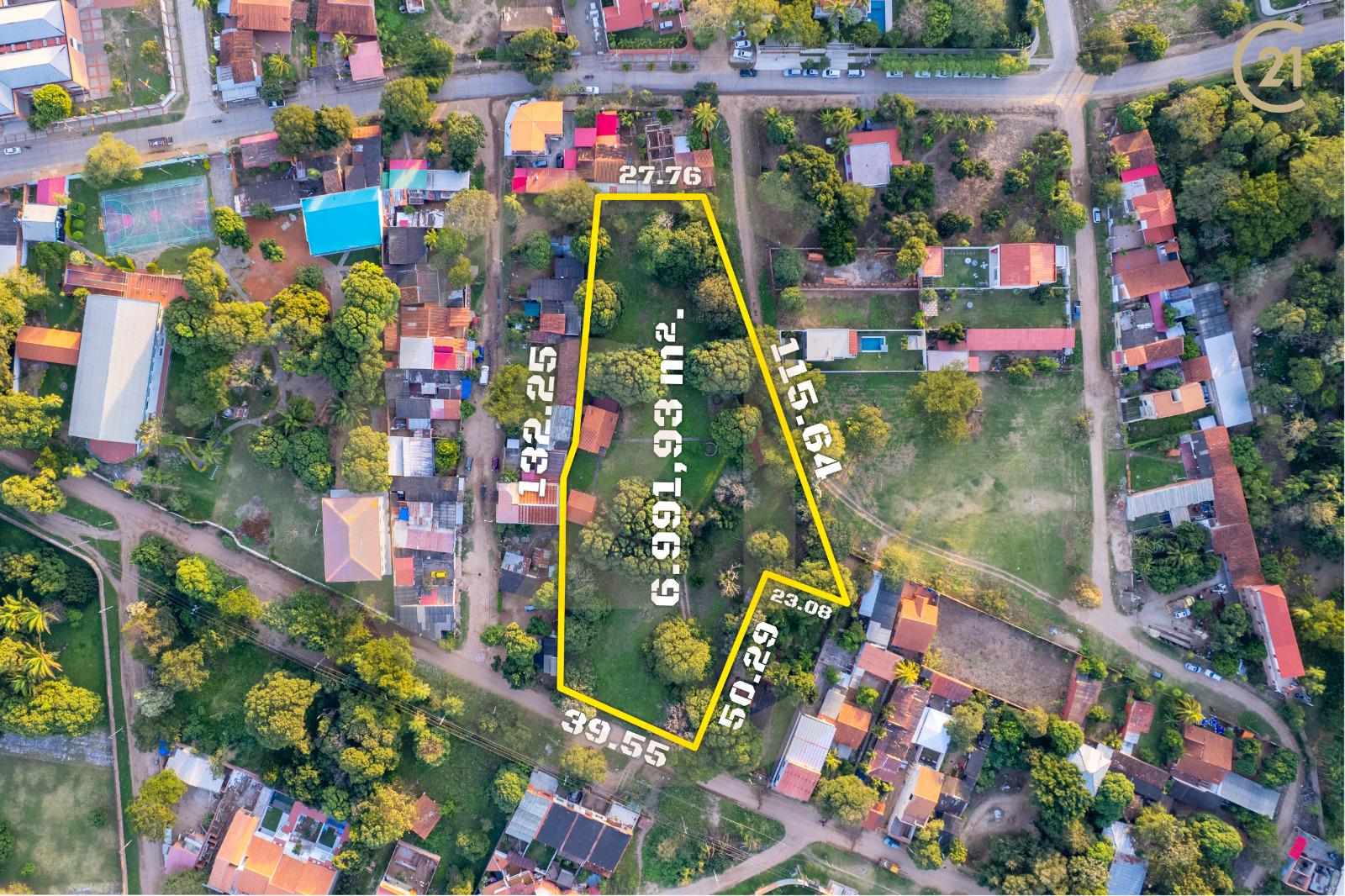 Terreno TERRENO EN VENTA 8VO ANILLO Y AV ALEMANA  Foto 4
