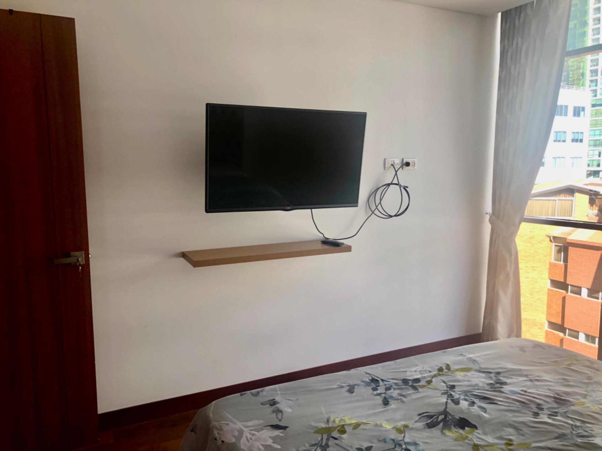 Departamento en Alquiler
CALACOTO AMOBLADO Y EQUIPADO 2 dormitorios 2 baños 1 parqueos Foto 13