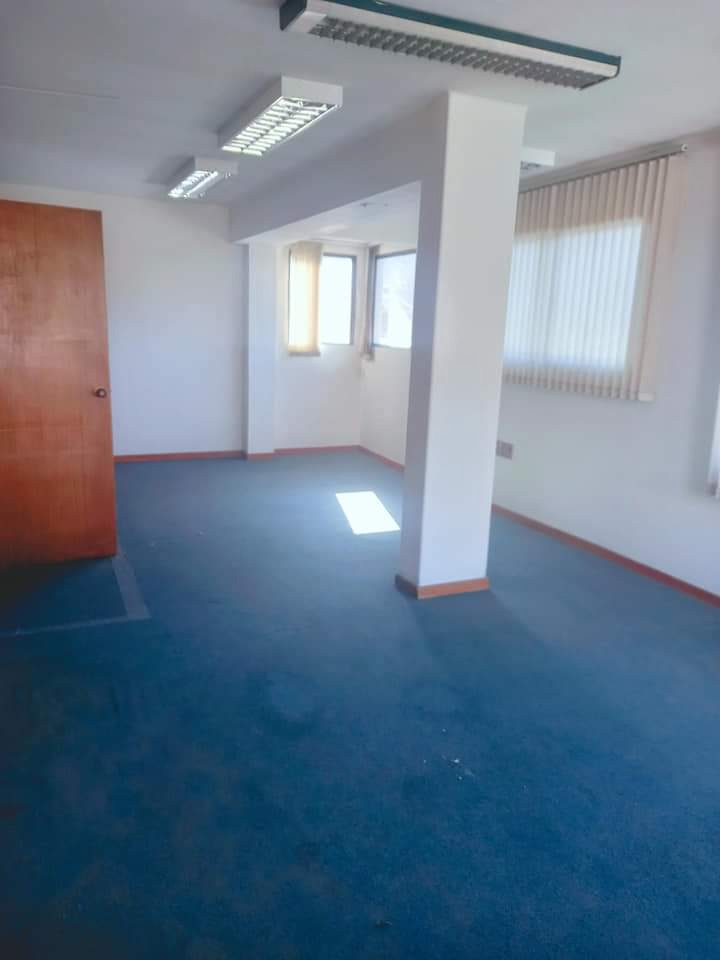 Oficina en AlquilerObrajes sobre Hernando Siles Foto 1