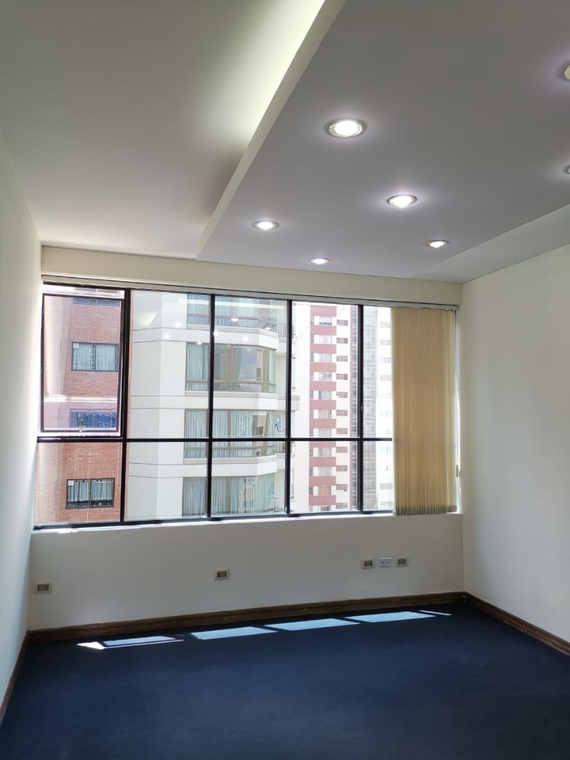 Oficina en San Jorge en La Paz 5 dormitorios 1 baños  Foto 4