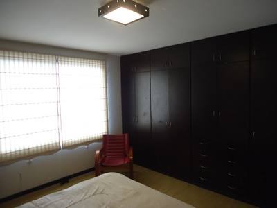 Departamento en VentaEntre Av. Santa Cruz y Gualberto Villaroel. Esquina Oscar Alfaro y Elena Rendon s/n  Foto 12