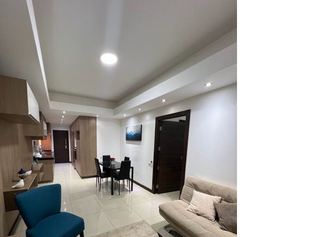 Departamento en AlquilerCondominio Onix, ubicación top y exclusiva en Equipetrol Norte, próximo a Manzana 40, Hotel Camino Real, Supermercados Hipermaxi, Shopping Fidalga, Mall Ventura, bancos, farmacias, cafés y restaurantes. Cerca de todo a pie. 1 dormitorios 1 baños 1 parqueos Foto 5