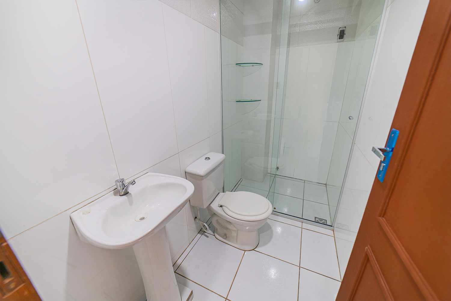 Oficina en AlquilerCalle Lima, Av Alemana 2do Anillo 1 dormitorios 2 baños 2 parqueos Foto 6