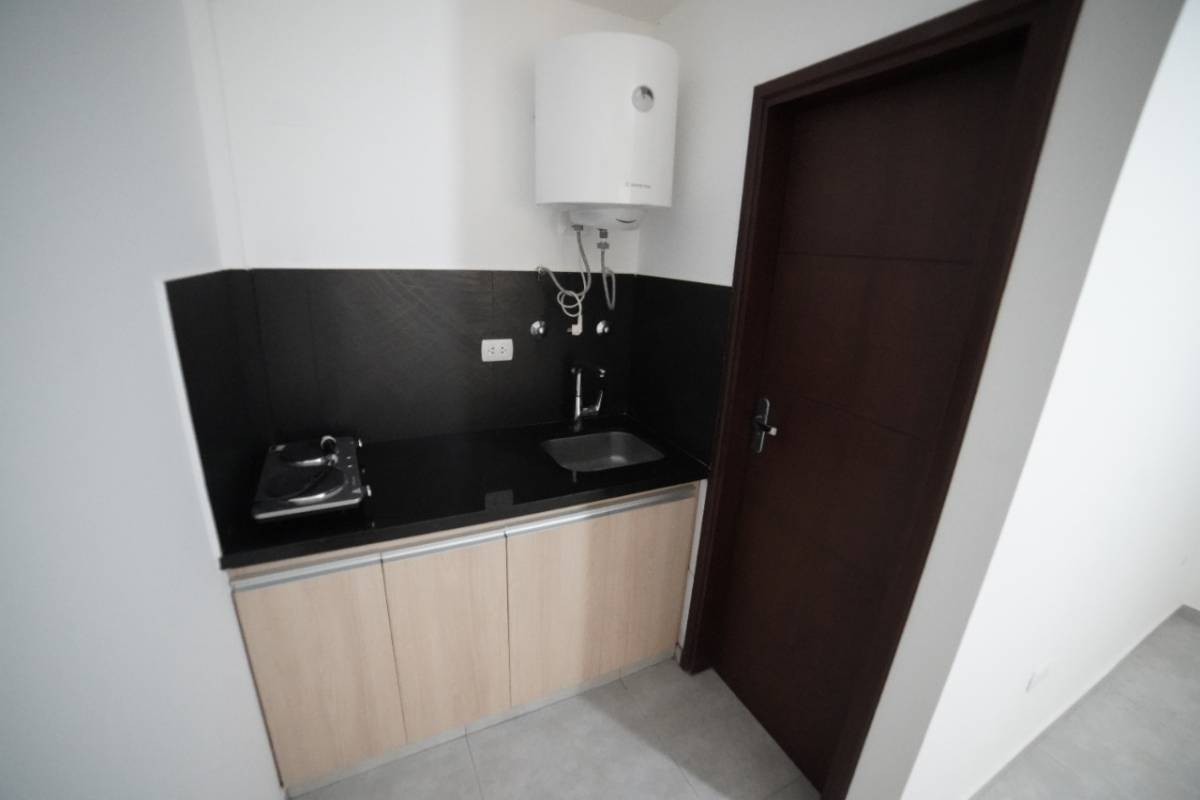 Departamento en Entre 3er y 4to anillo Oeste en Santa Cruz de la Sierra 1 dormitorios 1 baños  Foto 12