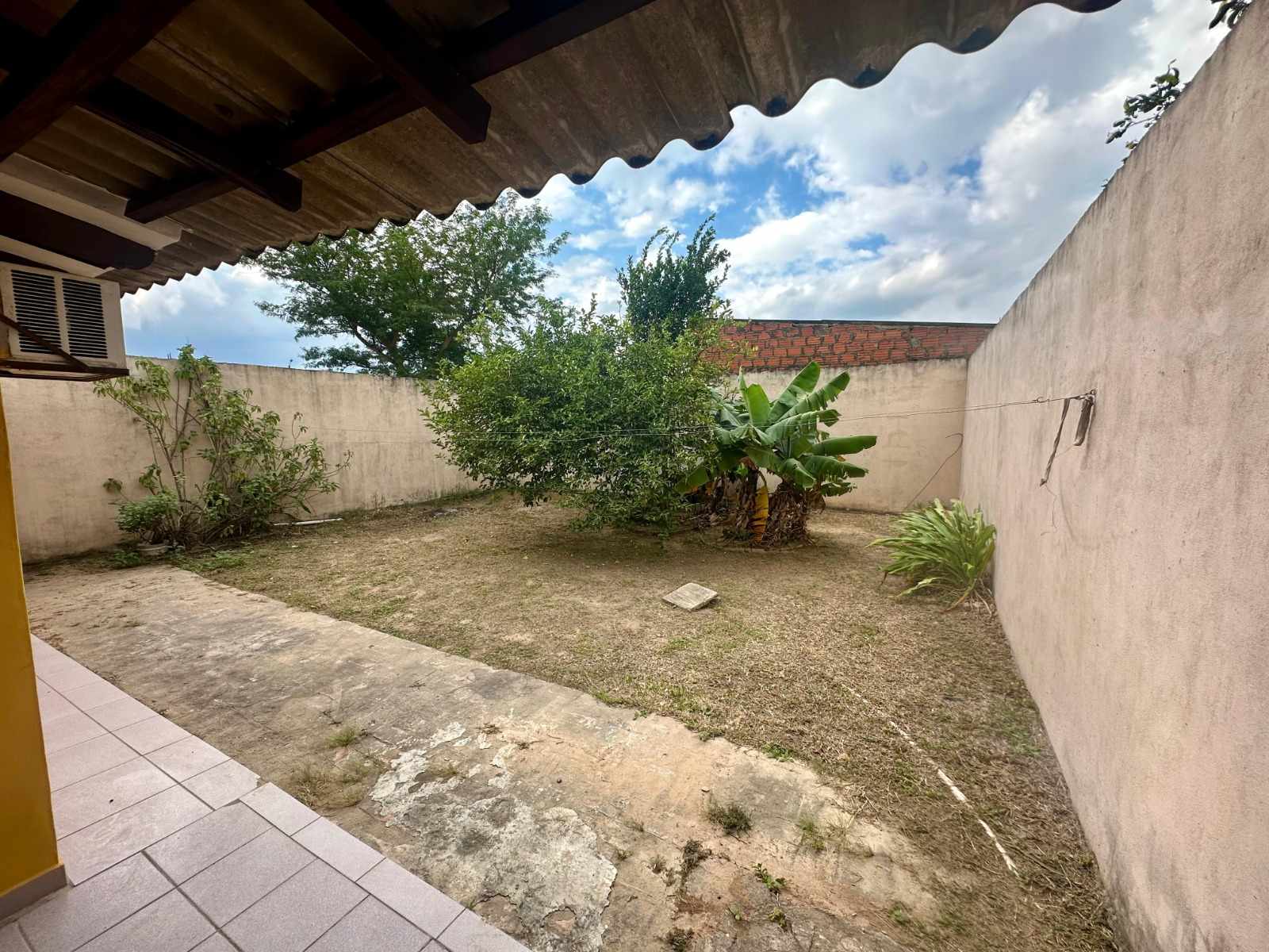 Casa en VentaSanta Cruz de la Sierra, Satélite Norte, Urbanización Pentaguazú 1 3 dormitorios 2 baños 3 parqueos Foto 9