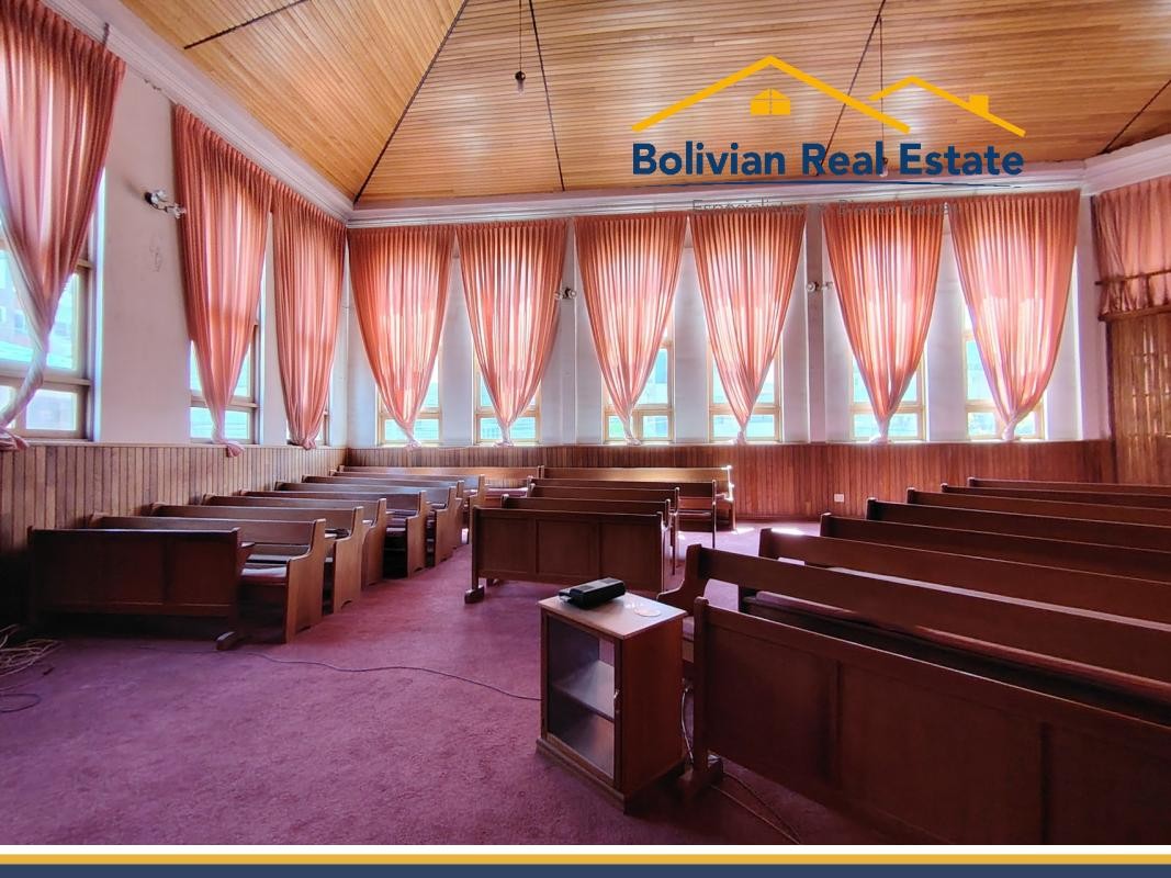 Casa en Achumani en La Paz 3 dormitorios 3 baños 2 parqueos Foto 2