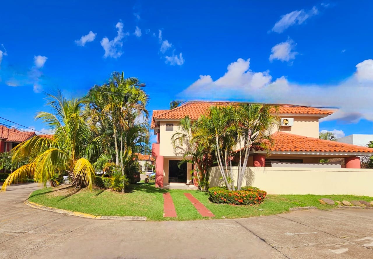 Casa 📍 Zᴏɴᴀ Nᴏʀᴛᴇ Sᴄ Rᴇᴍᴀɴᴢᴏ 1
Cᴏɴᴅᴏᴍɪɴɪᴏ Fɪʀᴇɴᴢᴇ
 ᴇɴᴛʀᴇɢᴀ ɪɴᴍᴇᴅɪᴀᴛᴀ  Foto 22