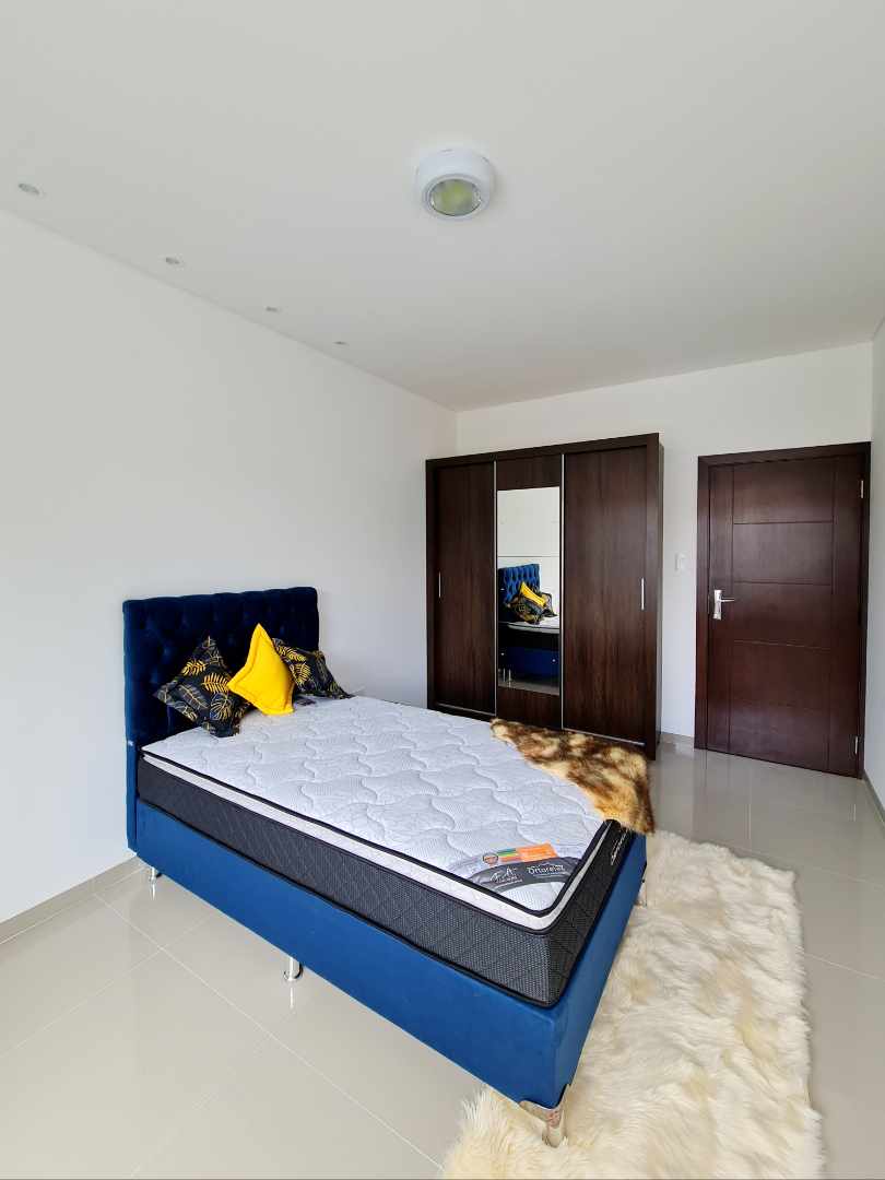 Casa en VentaPRE-VENTA ...Lindas!
CASAS EN ZONA NORTE
Km 8½ (entre 8vo y 9no anillo)
 Foto 12